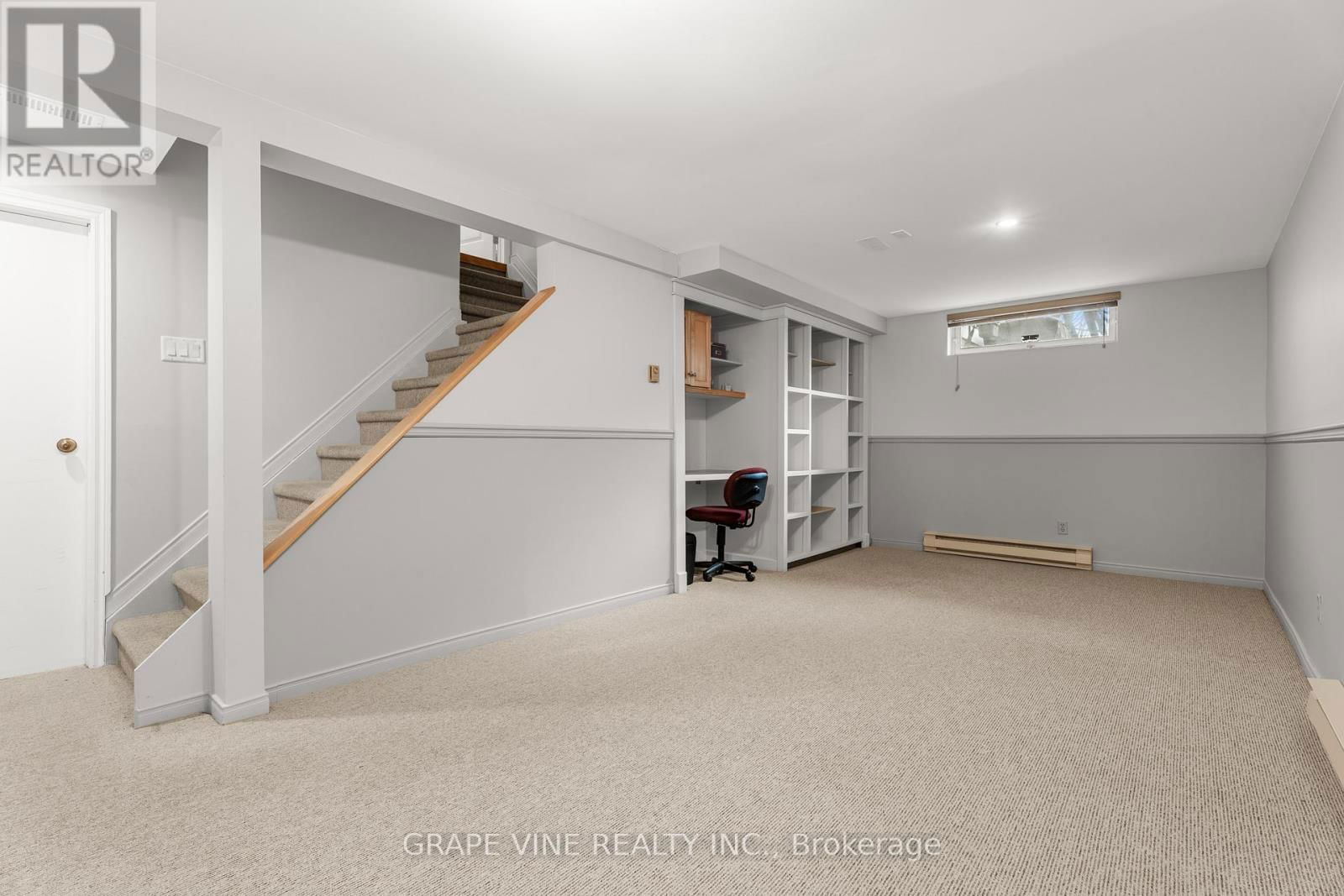 1667 TEAKDALE AVENUE Image 32