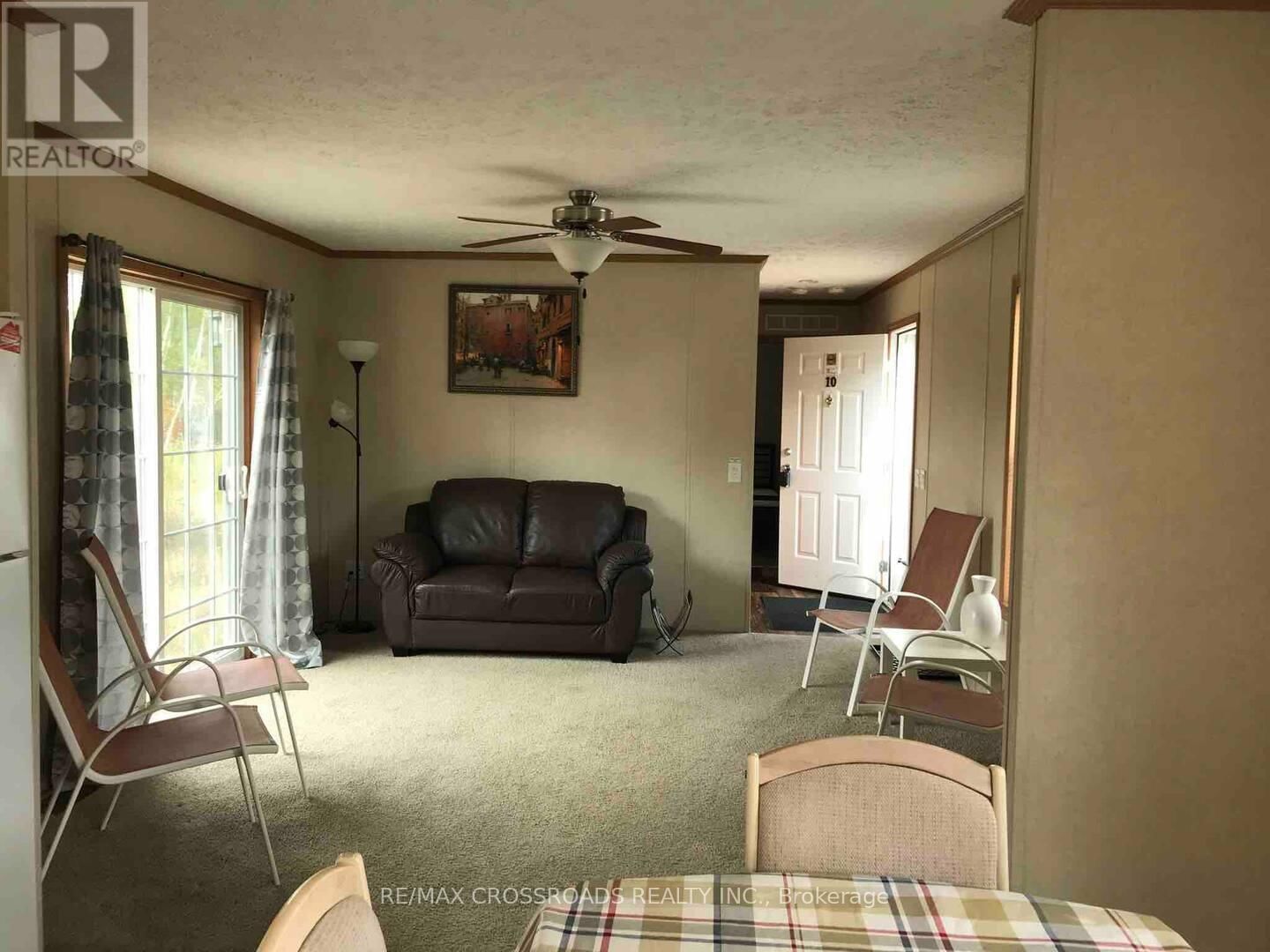 10 HUNT ROAD Image 10