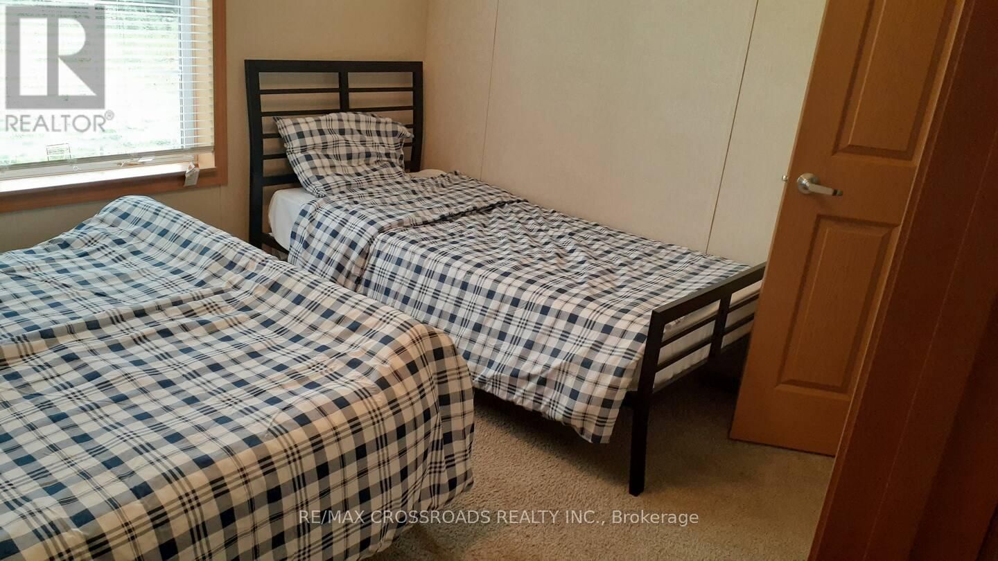 10 HUNT ROAD Image 12
