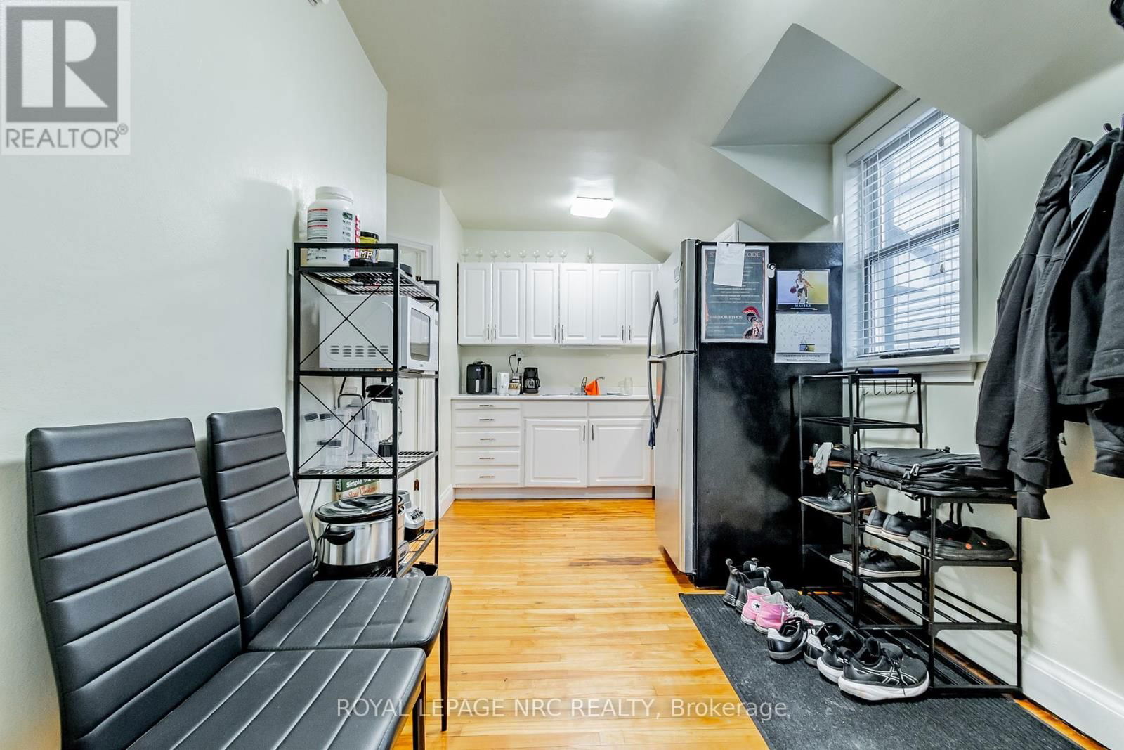 152 WEST STREET Image 31