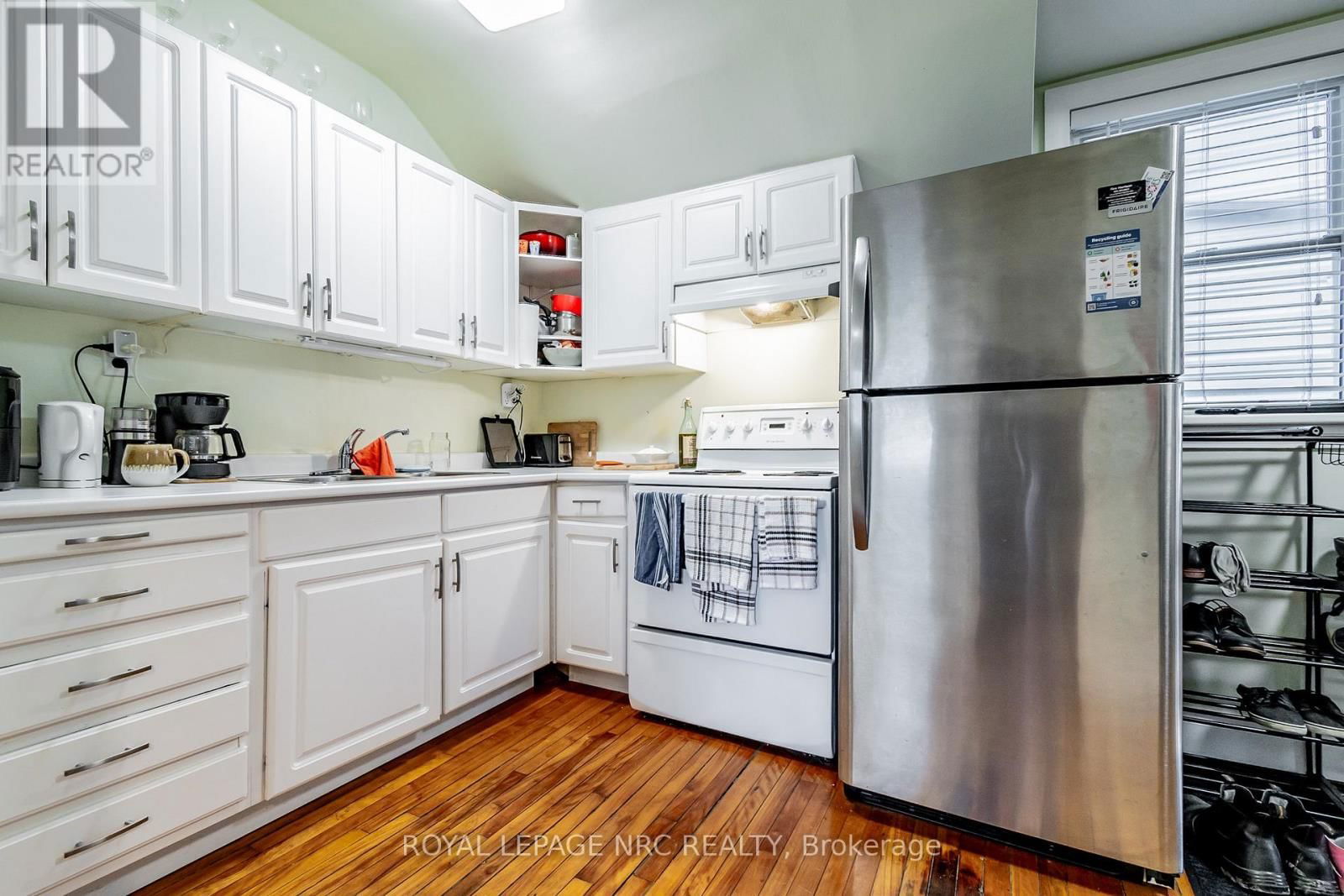152 WEST STREET Image 33