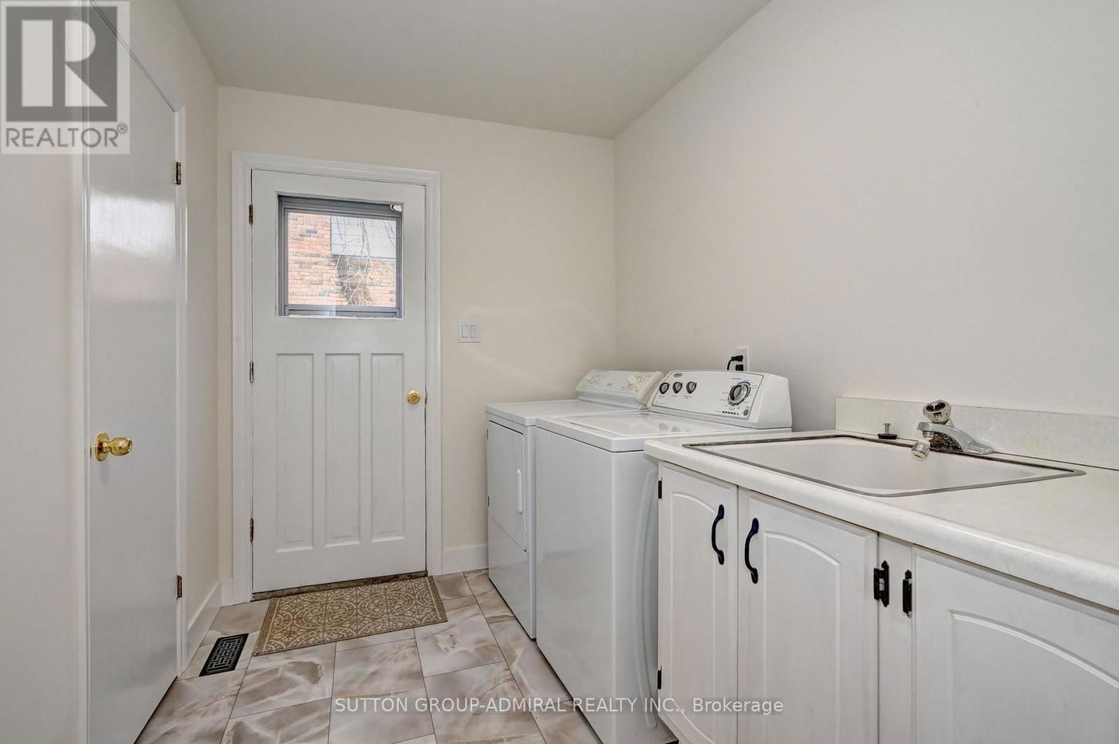 383 STILLMEADOW CIRCLE Image 24