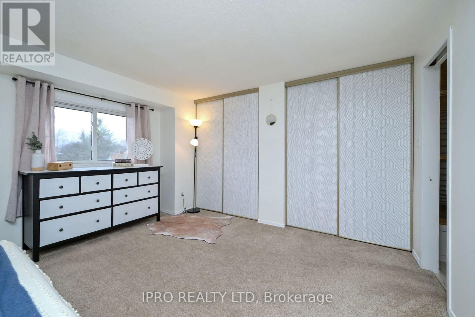 25 - 111 TRAYNOR AVENUE Image 17