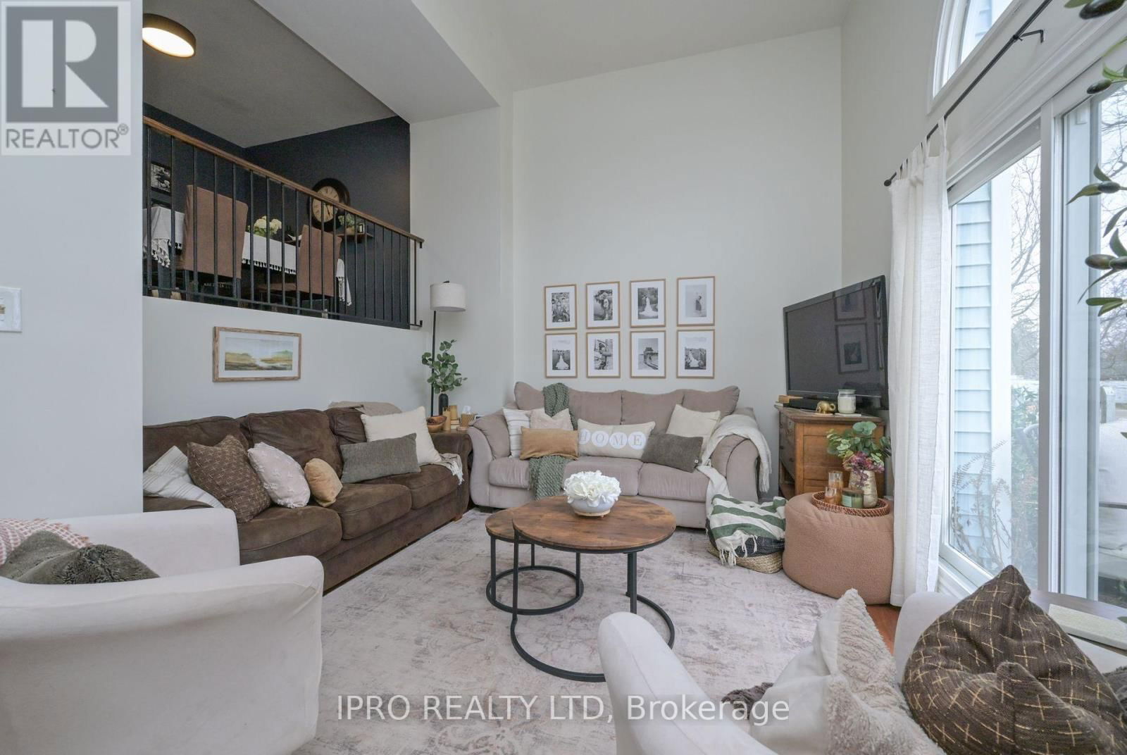 25 - 111 TRAYNOR AVENUE Image 2