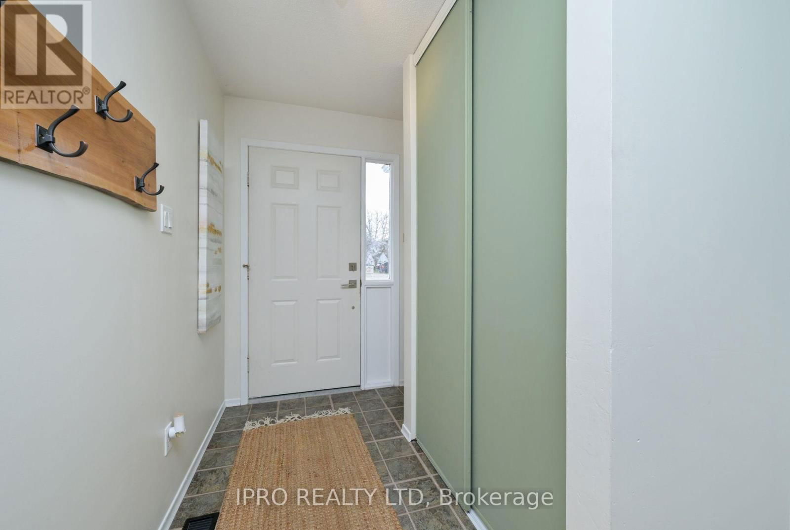 25 - 111 TRAYNOR AVENUE Image 5