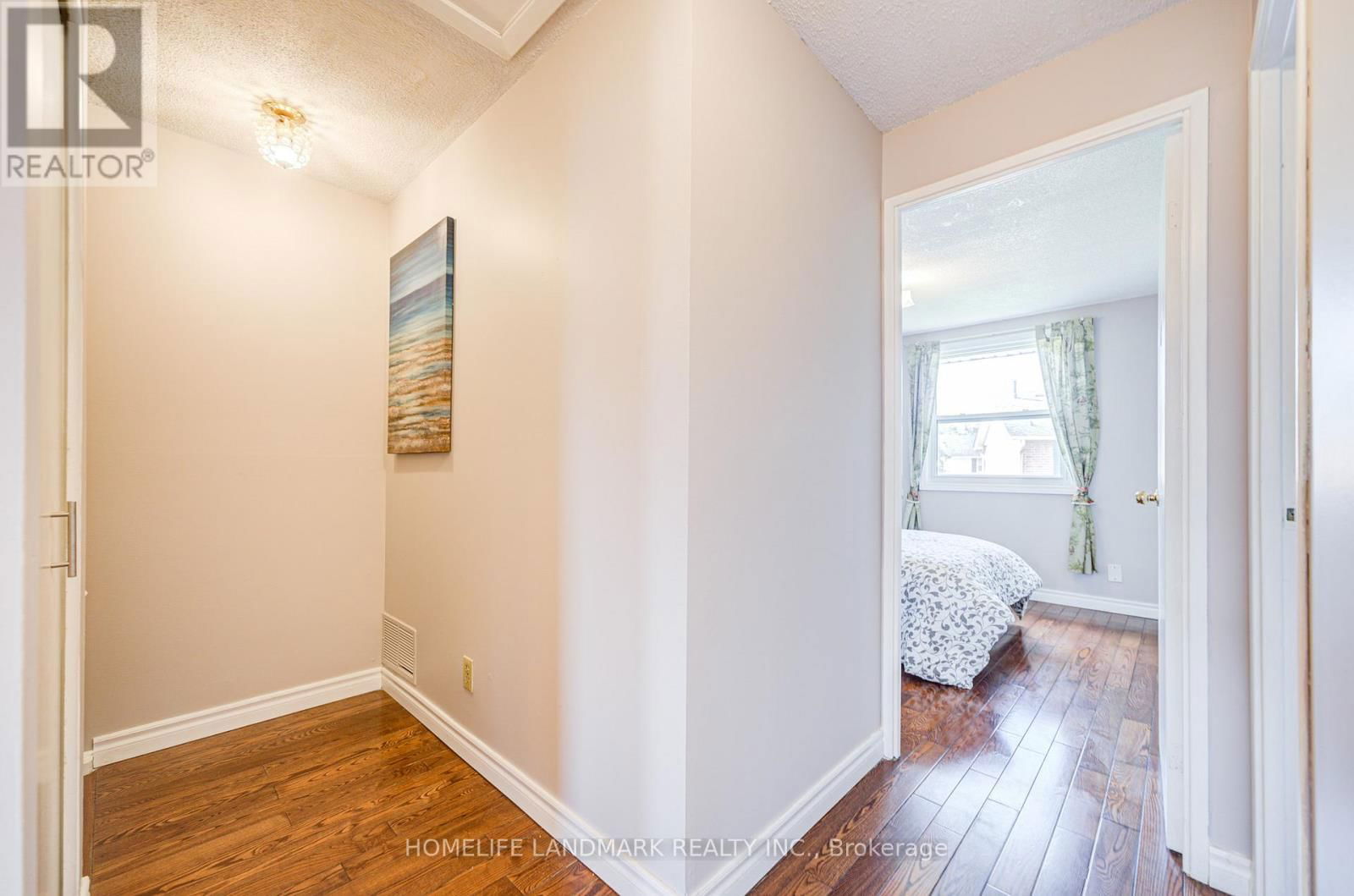 2 - 401 KEATS WAY Image 24