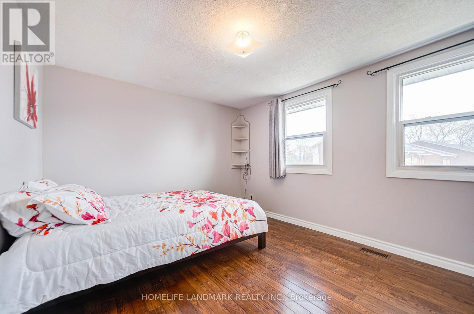 2 - 401 KEATS WAY Image 27
