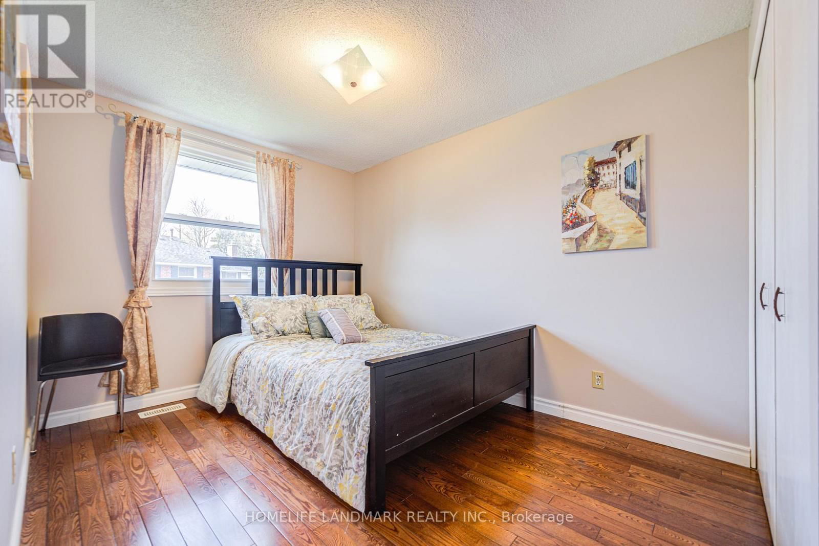 2 - 401 KEATS WAY Image 29