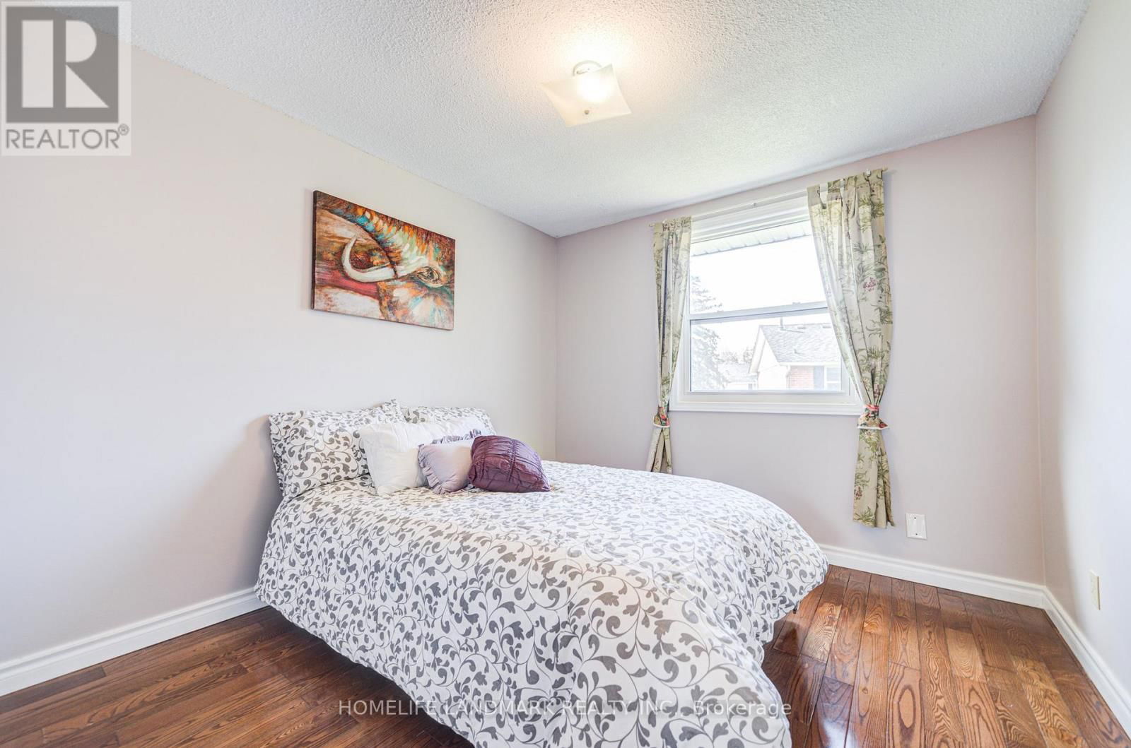 2 - 401 KEATS WAY Image 32