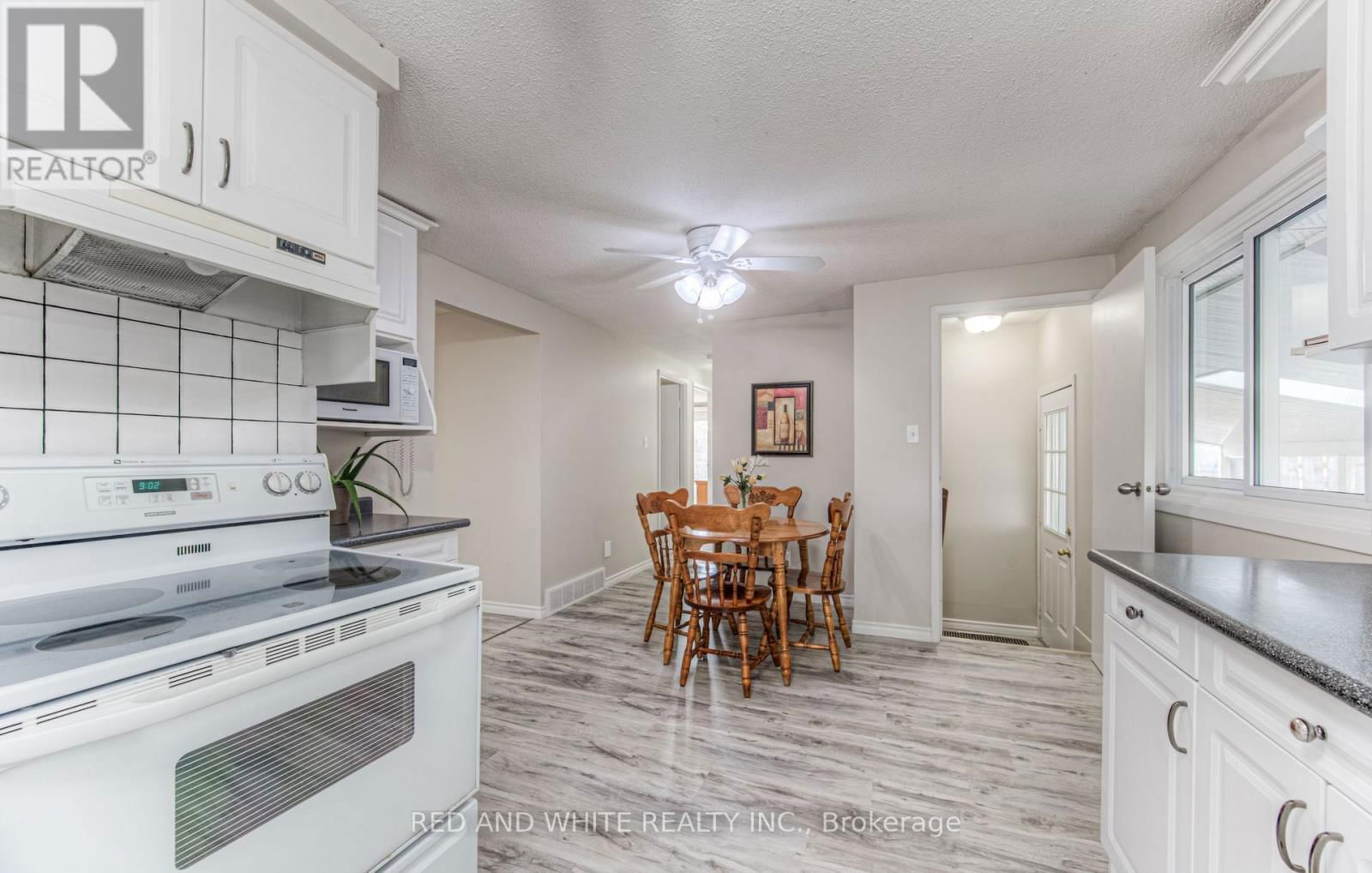 41 HILLMER ROAD Image 17