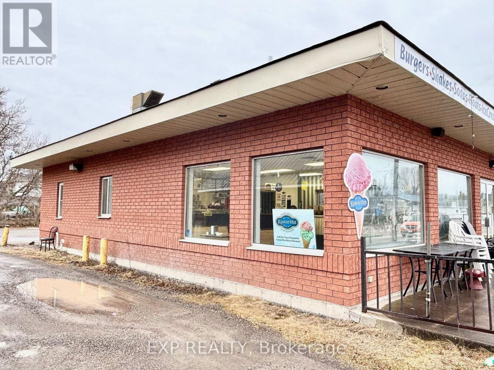 23 BAY STREET NORTH Image 3