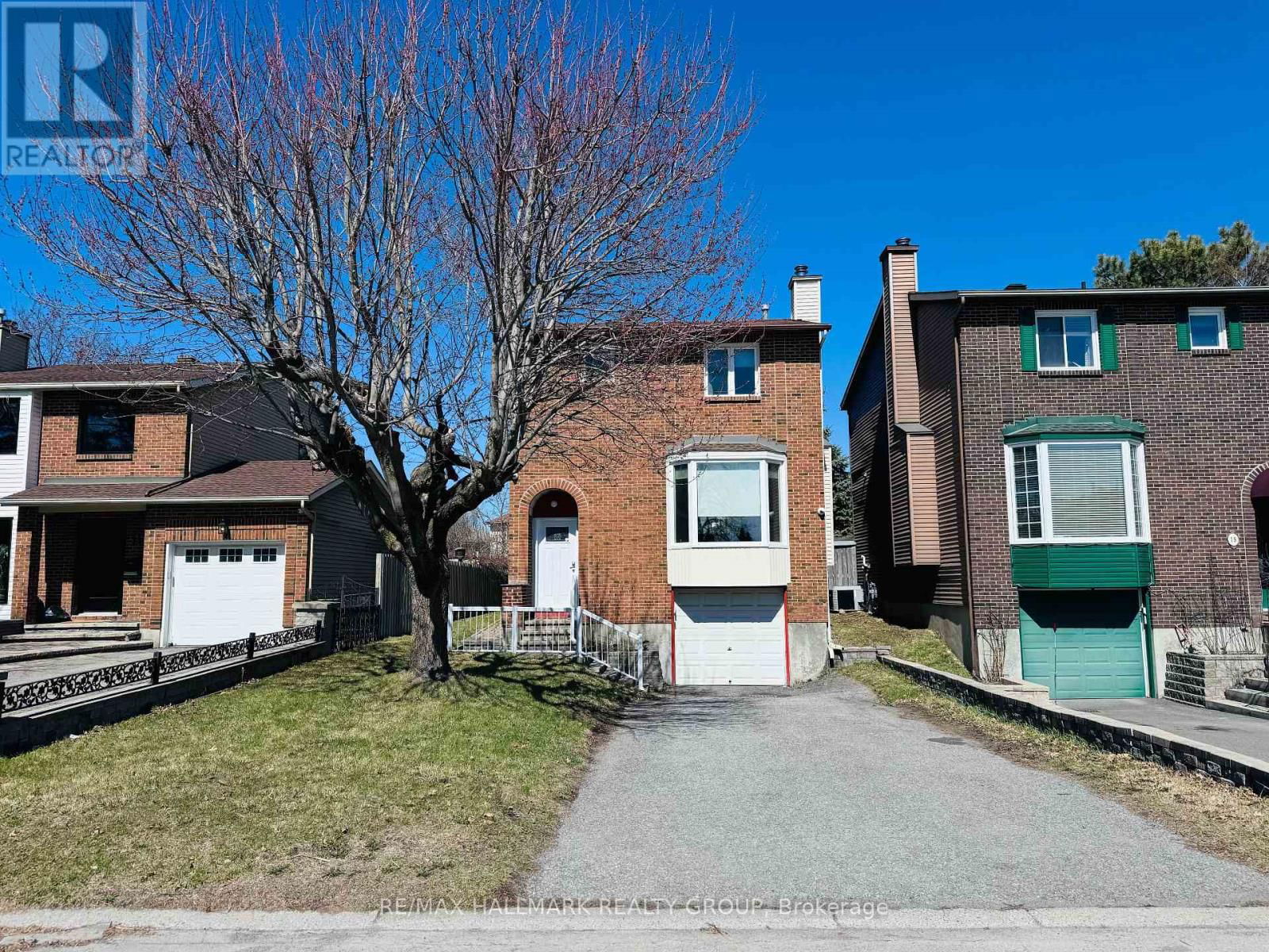 13 COOLSPRING CRESCENT Image 1