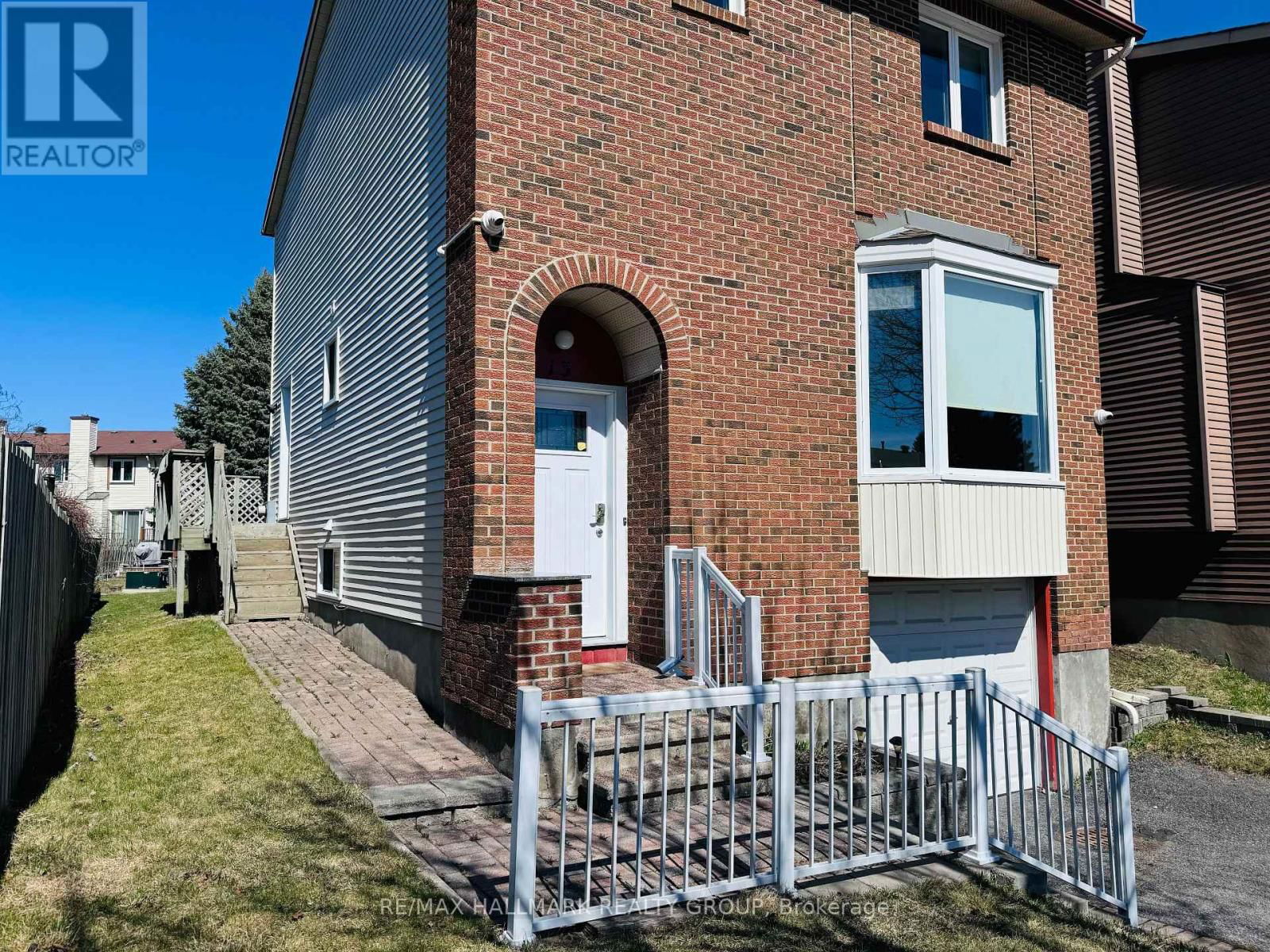 13 COOLSPRING CRESCENT Image 2