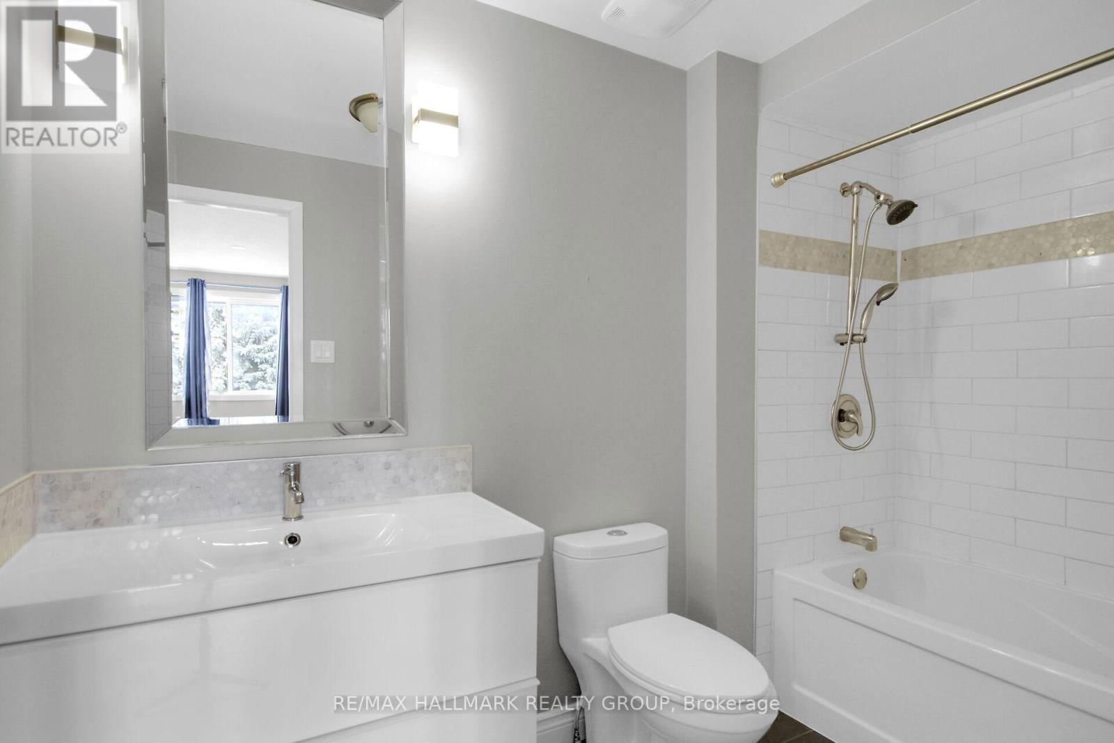 13 COOLSPRING CRESCENT Image 21