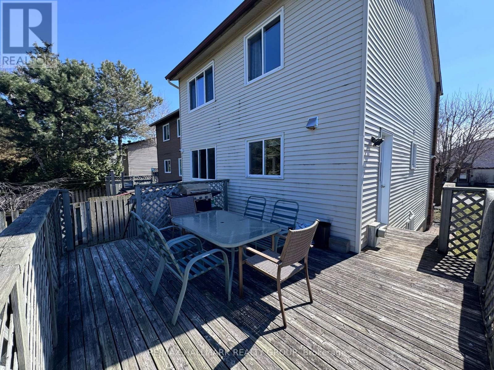 13 COOLSPRING CRESCENT Image 31