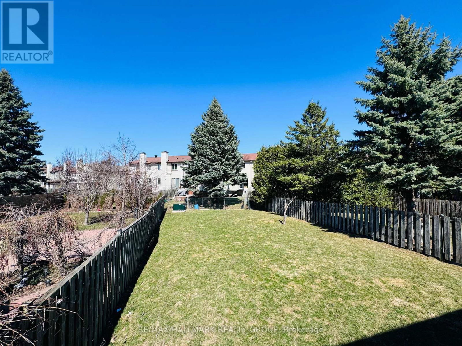13 COOLSPRING CRESCENT Image 32