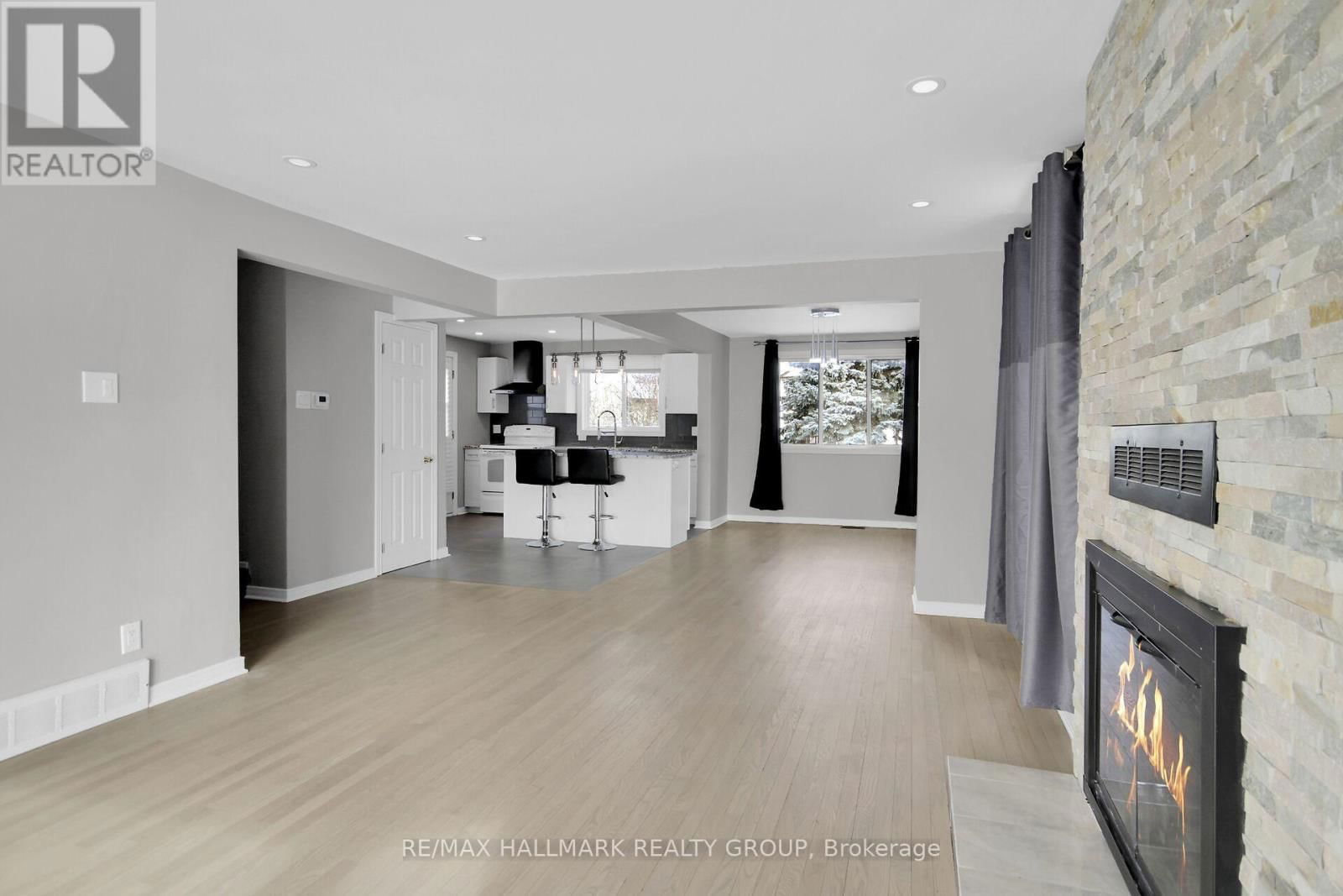 13 COOLSPRING CRESCENT Image 7