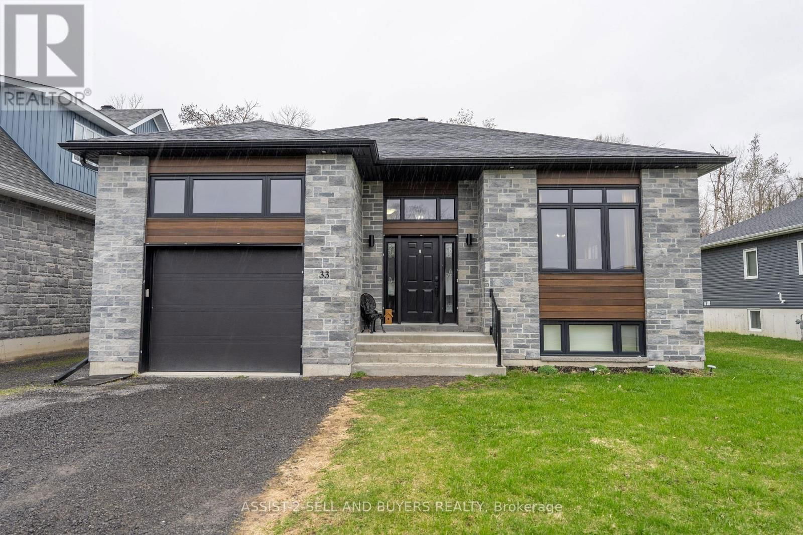 33 BEECH STREET SOUTH Image 1