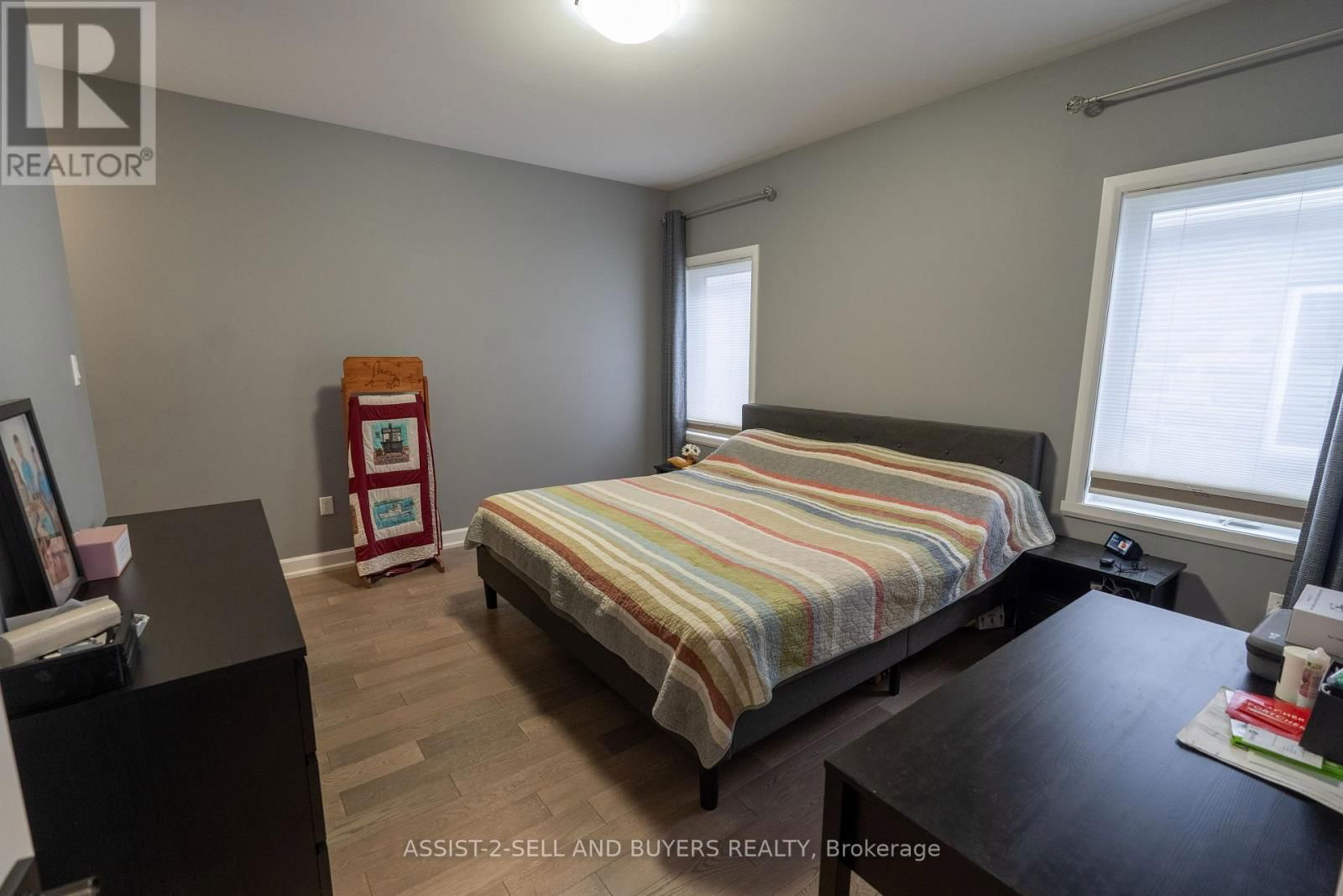 33 BEECH STREET SOUTH Image 13