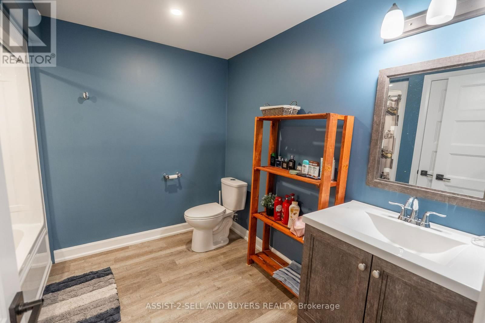 33 BEECH STREET SOUTH Image 22