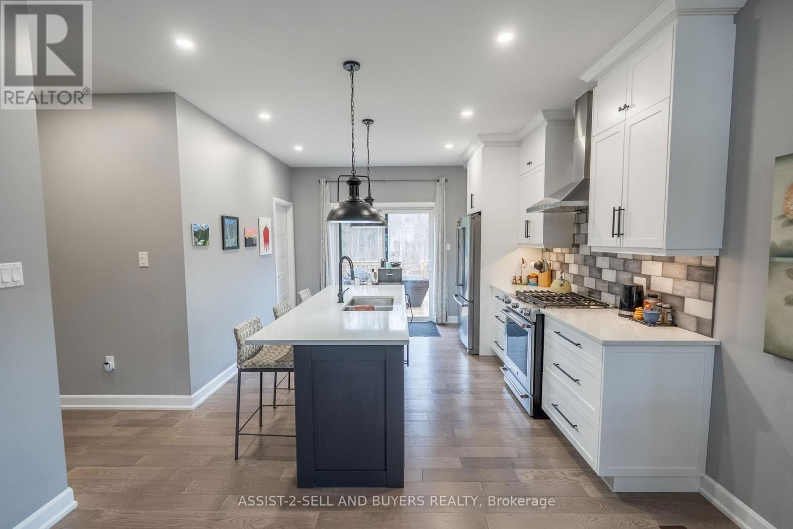 33 BEECH STREET SOUTH Image 9