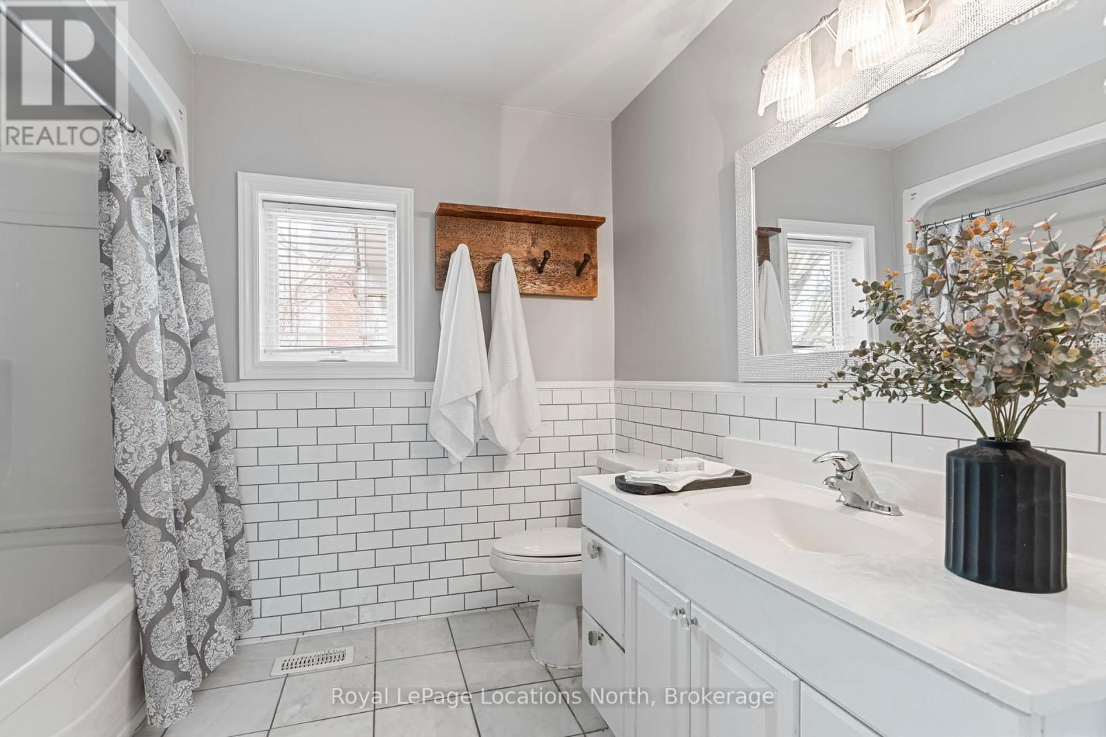 24 LOUISA STREET WEST Image 22