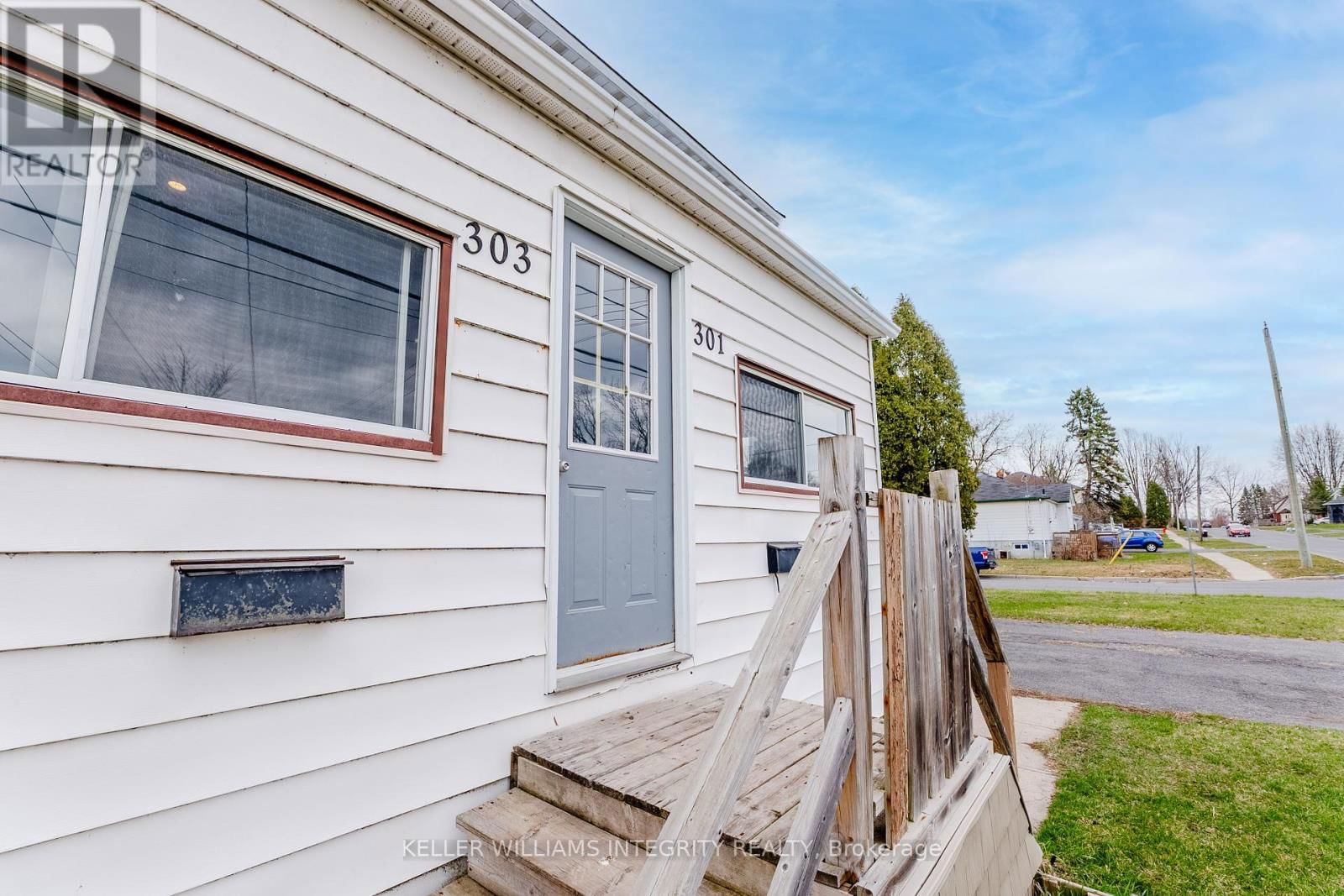 301-303 HOOPLE AVENUE Image 4
