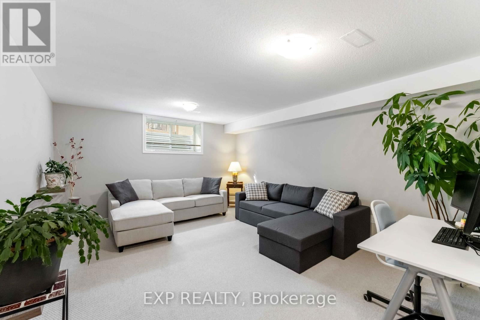 347 MOUNTAIN SORREL WAY Image 12