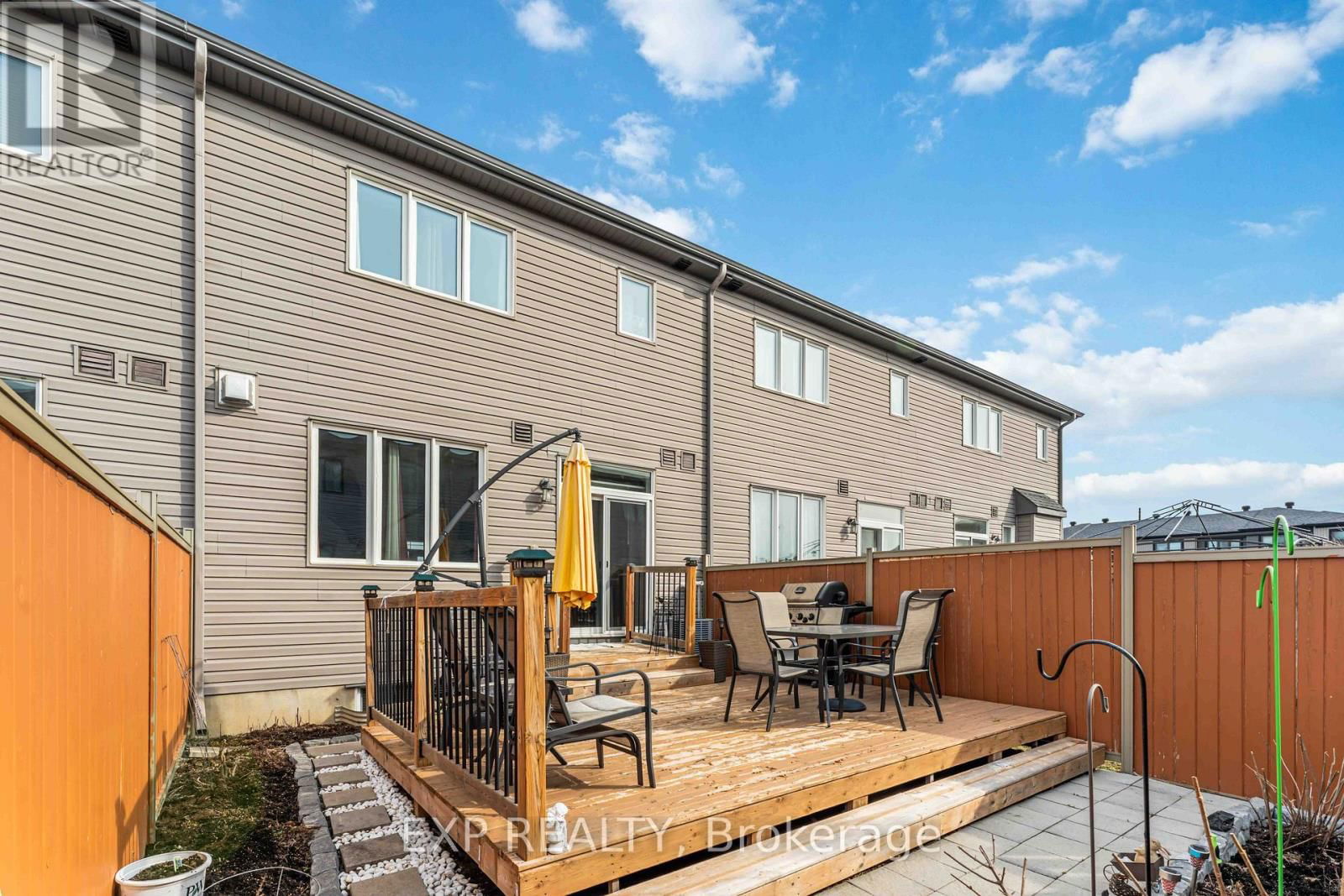347 MOUNTAIN SORREL WAY Image 14