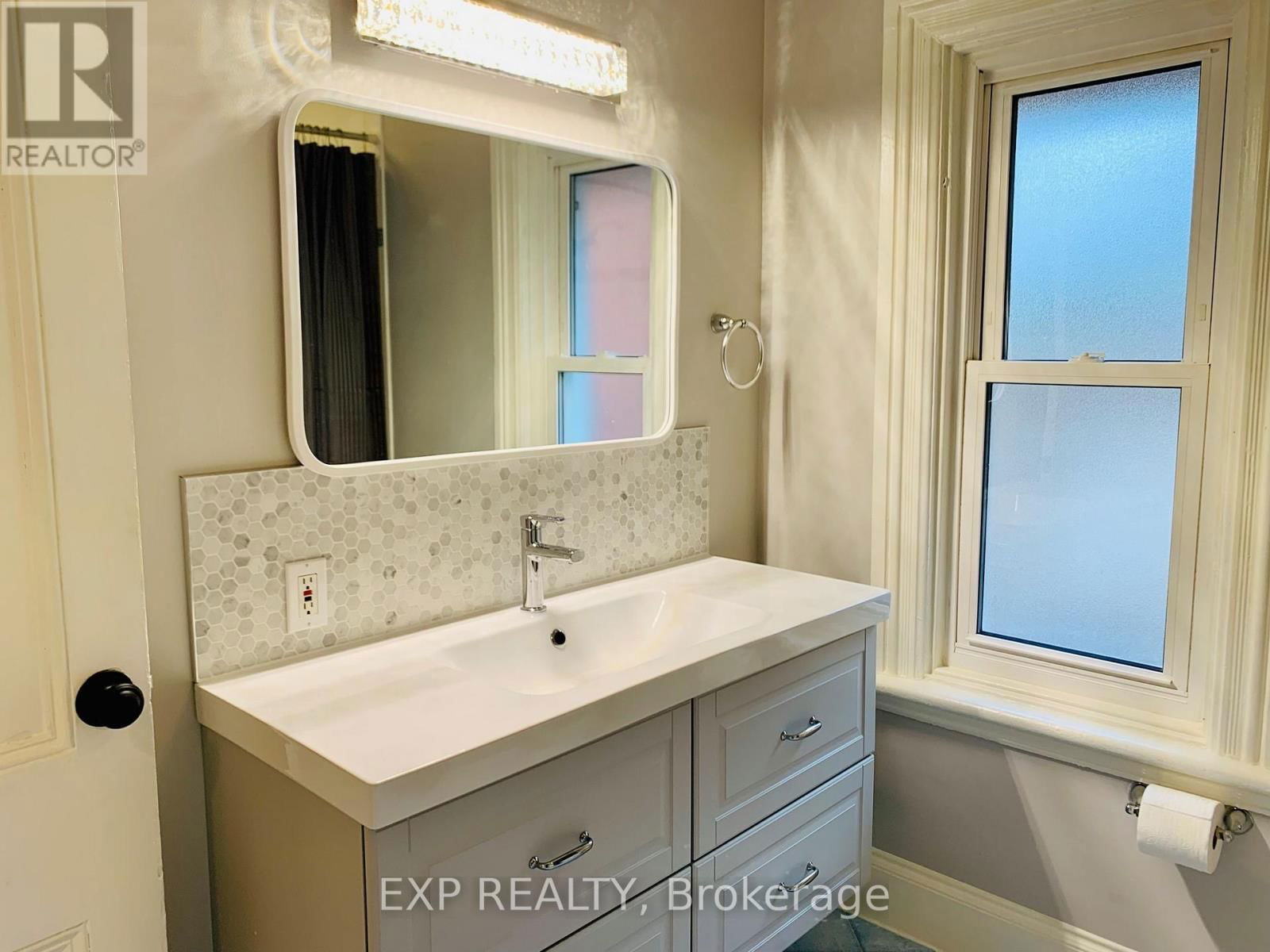 203 BELMONT AVENUE Image 18