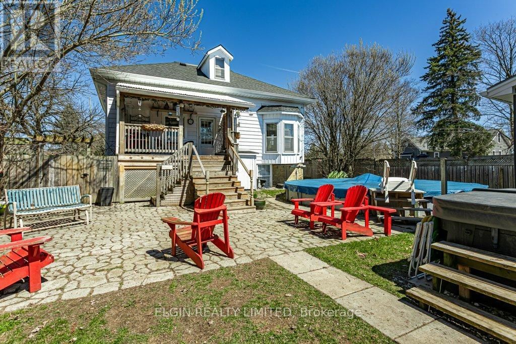 474 TALBOT STREET WEST Image 19