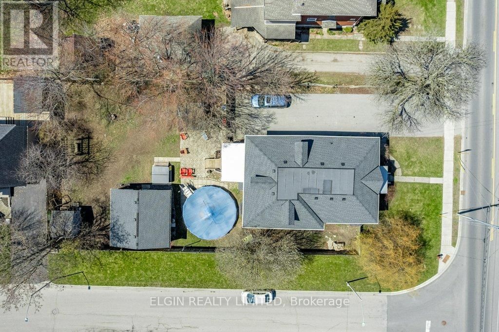 474 TALBOT STREET WEST Image 24