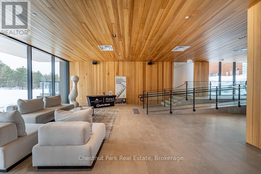 113 - 120 CARRICK TRAIL Image 3