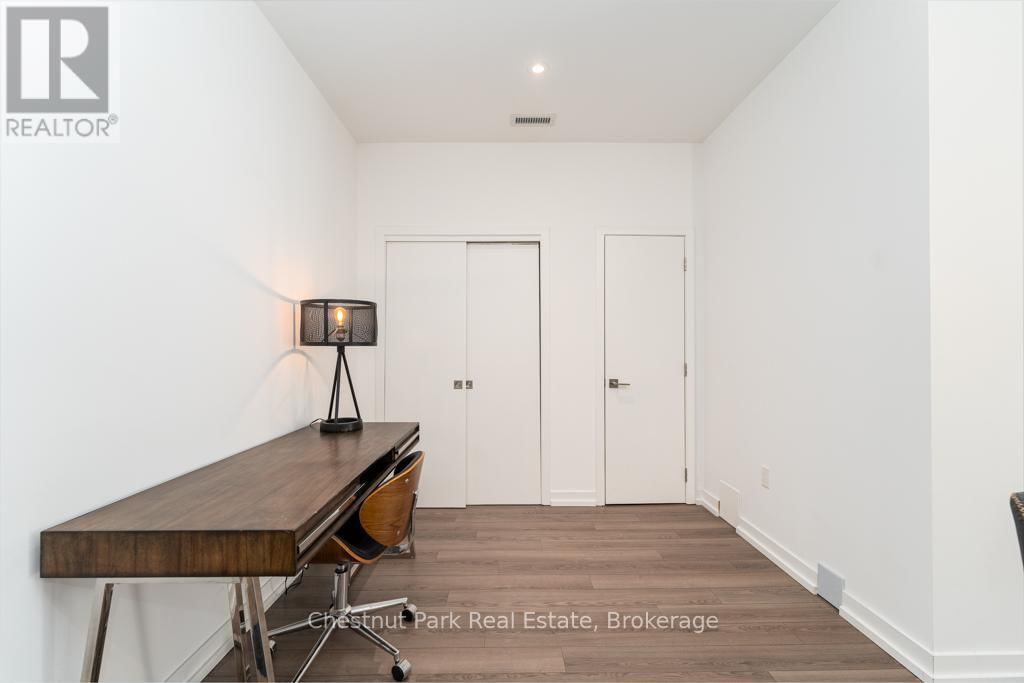 113 - 120 CARRICK TRAIL Image 5