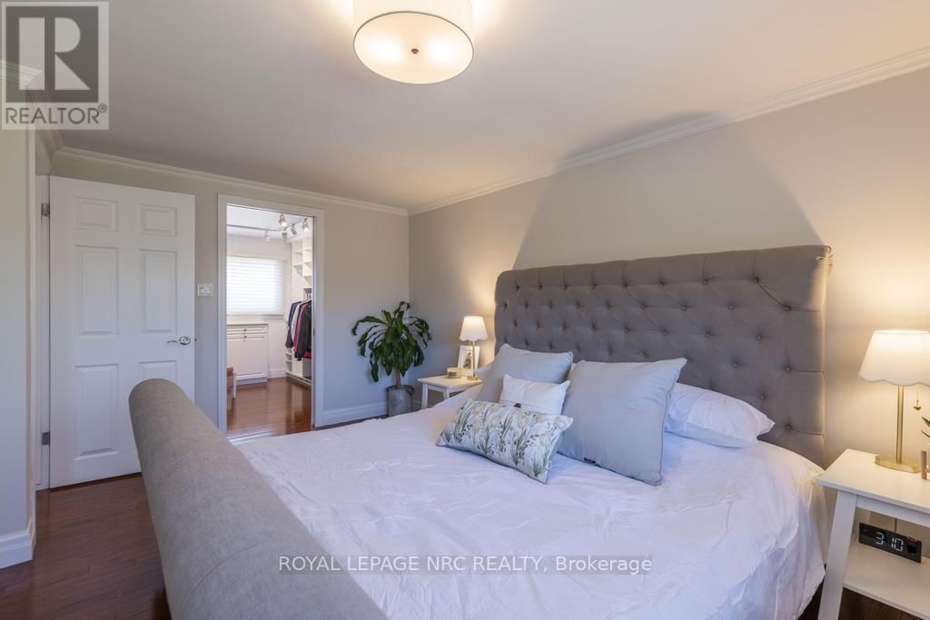 25 VICTOR BOULEVARD Image 28