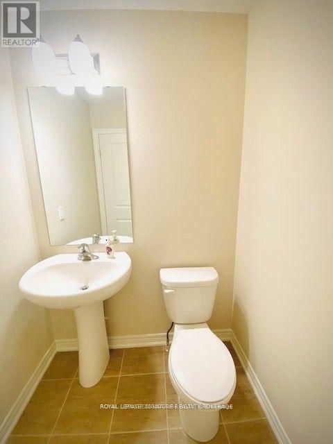174 HERON STREET Image 11