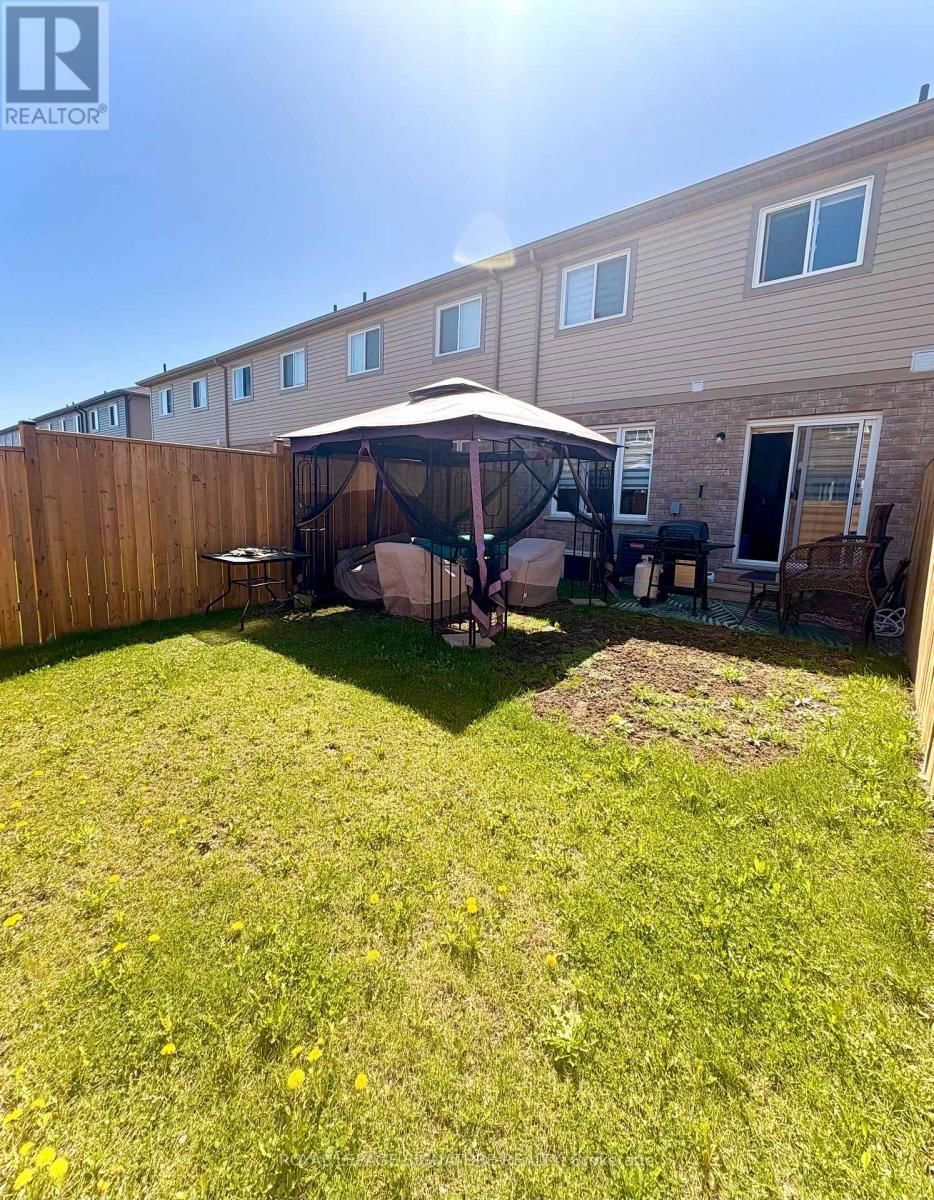 174 HERON STREET Image 15