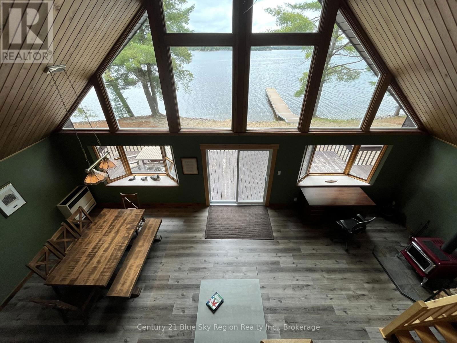 693 SANDY ISLAND ISLAND Image 12