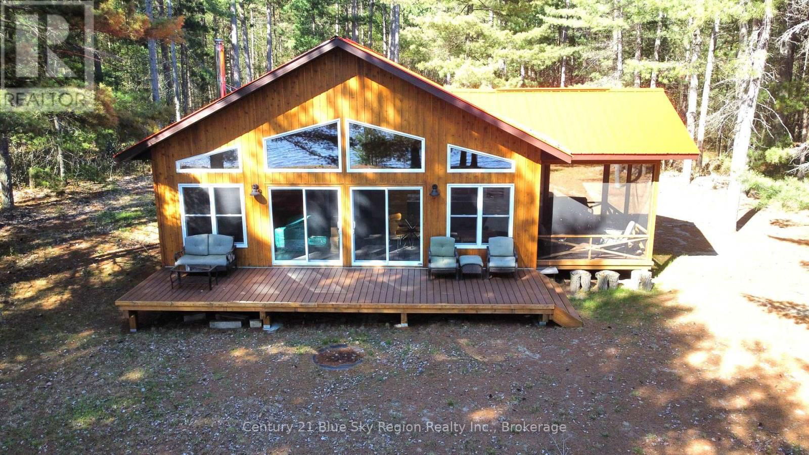 693 SANDY ISLAND ISLAND Image 24