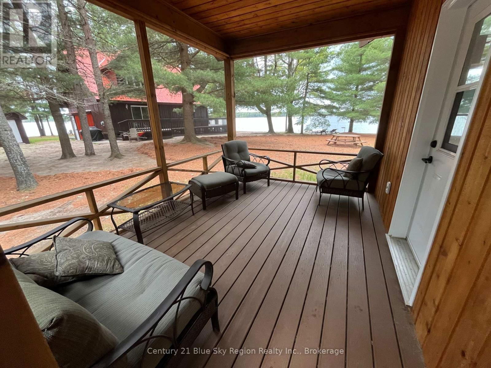 693 SANDY ISLAND ISLAND Image 30