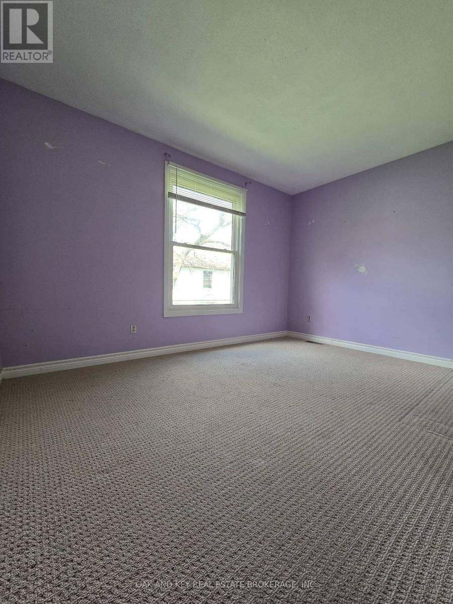 895 DALHOUSIE DRIVE Image 9