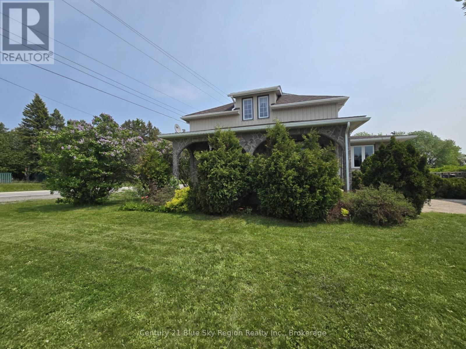 22 DUBEAU STREET Image 44