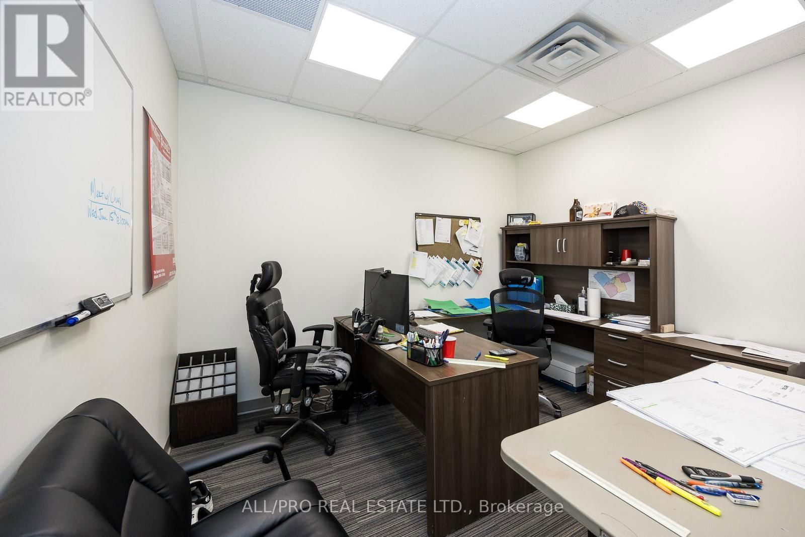 UNIT 1 - 1011 THOMAS SPRATT PLACE Image 8