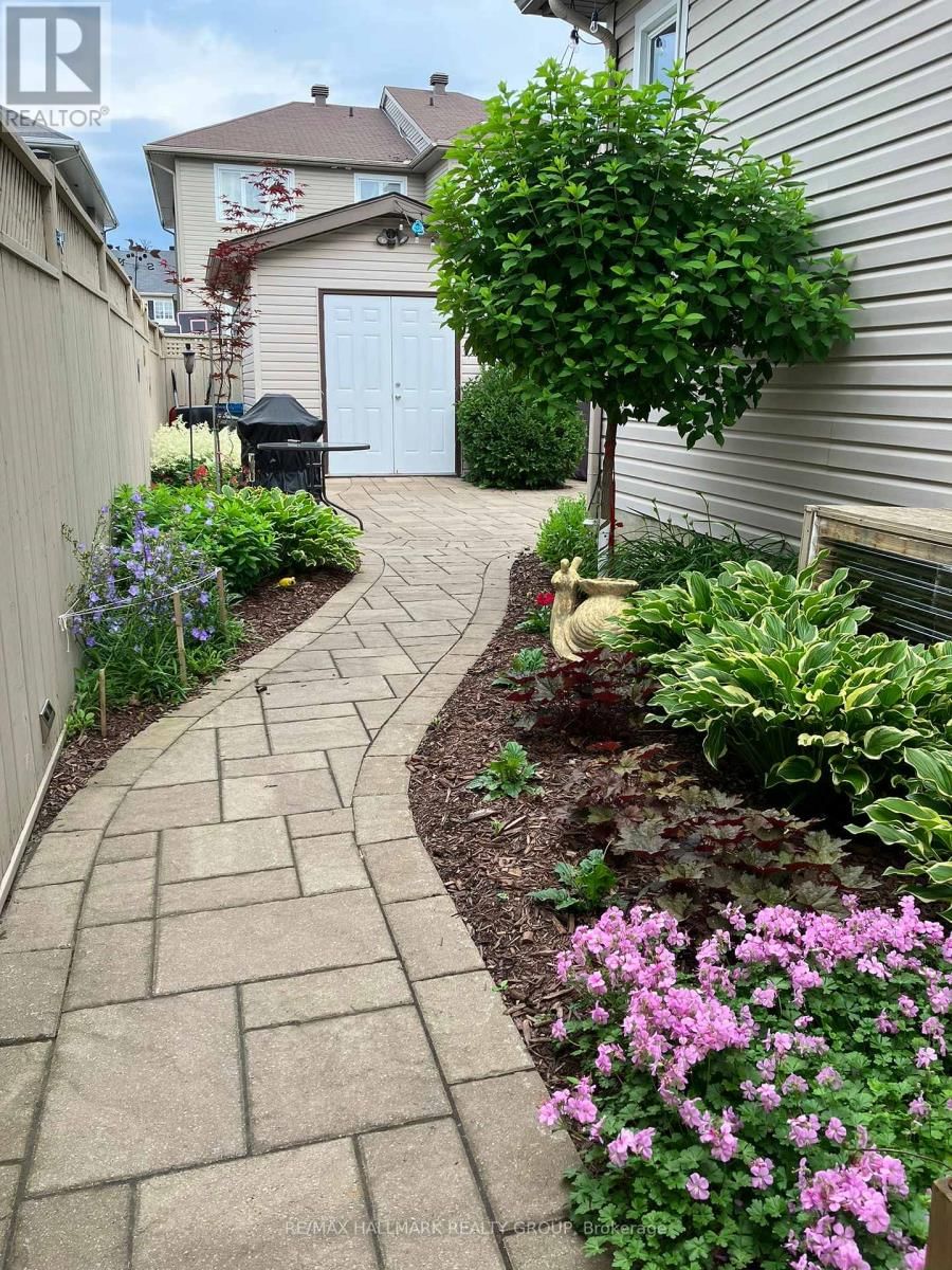 220 CELTIC RIDGE CRESCENT Image 38