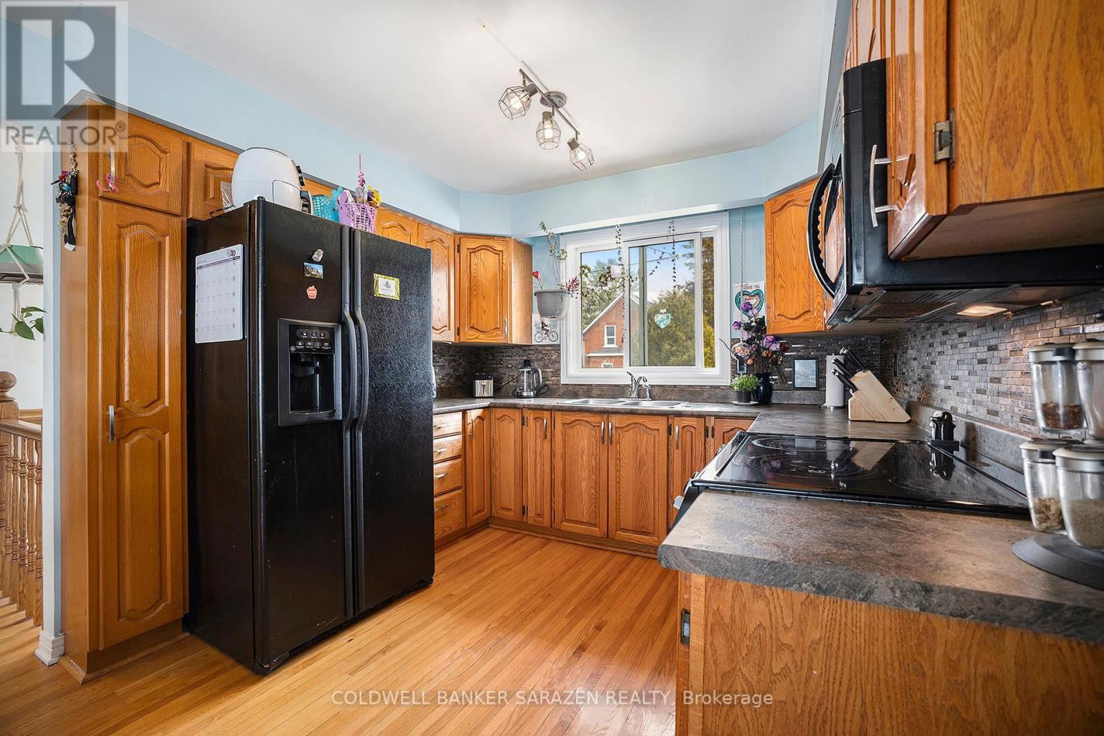 23 IDA STREET SOUTH Image 9