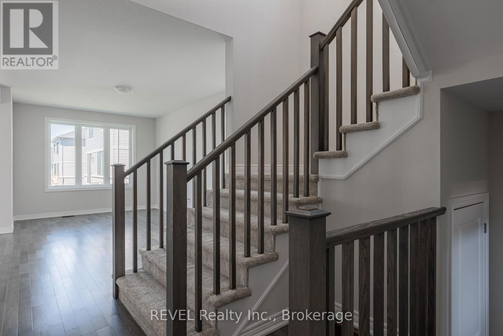 98 MARION STREET Image 15