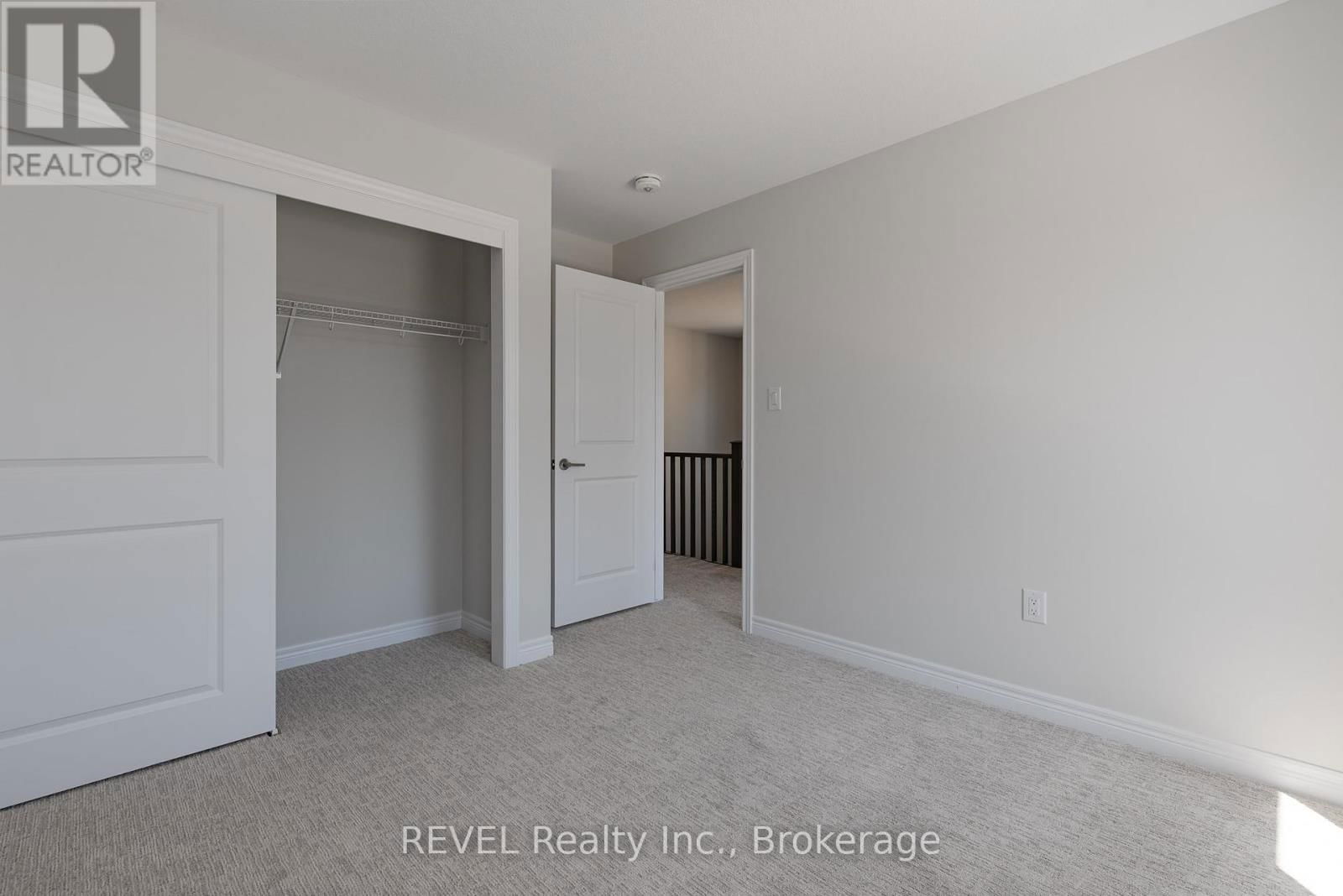98 MARION STREET Image 21