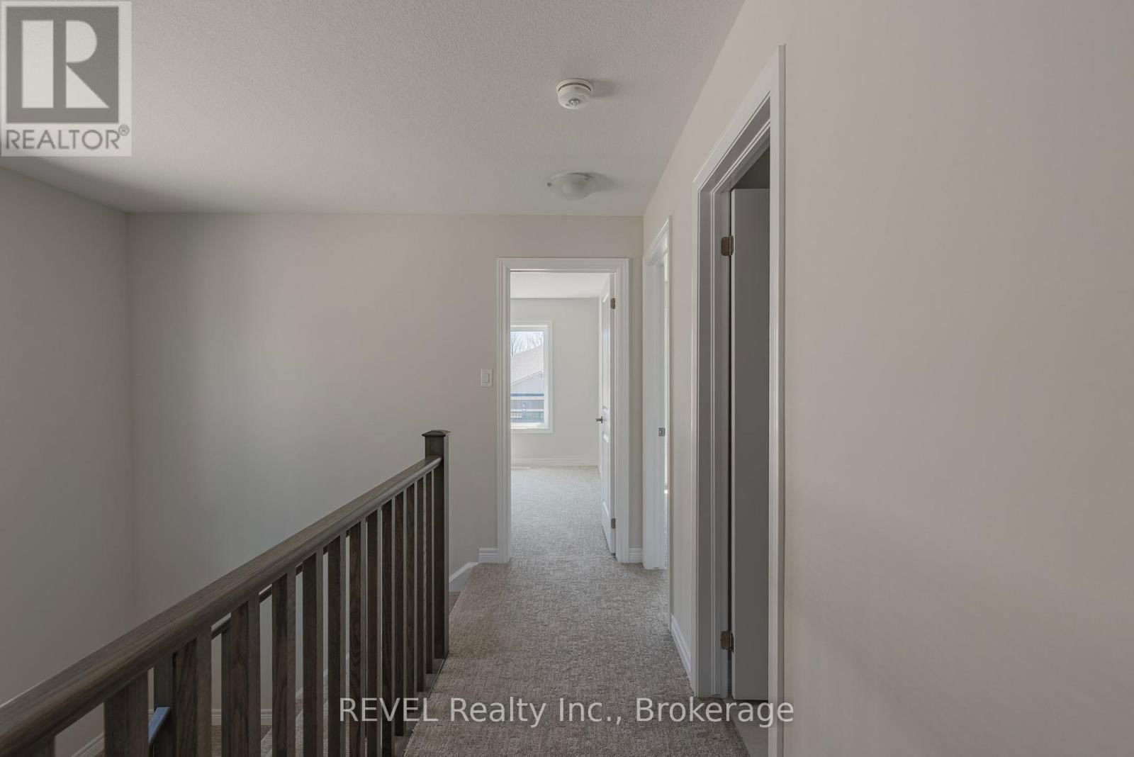98 MARION STREET Image 30