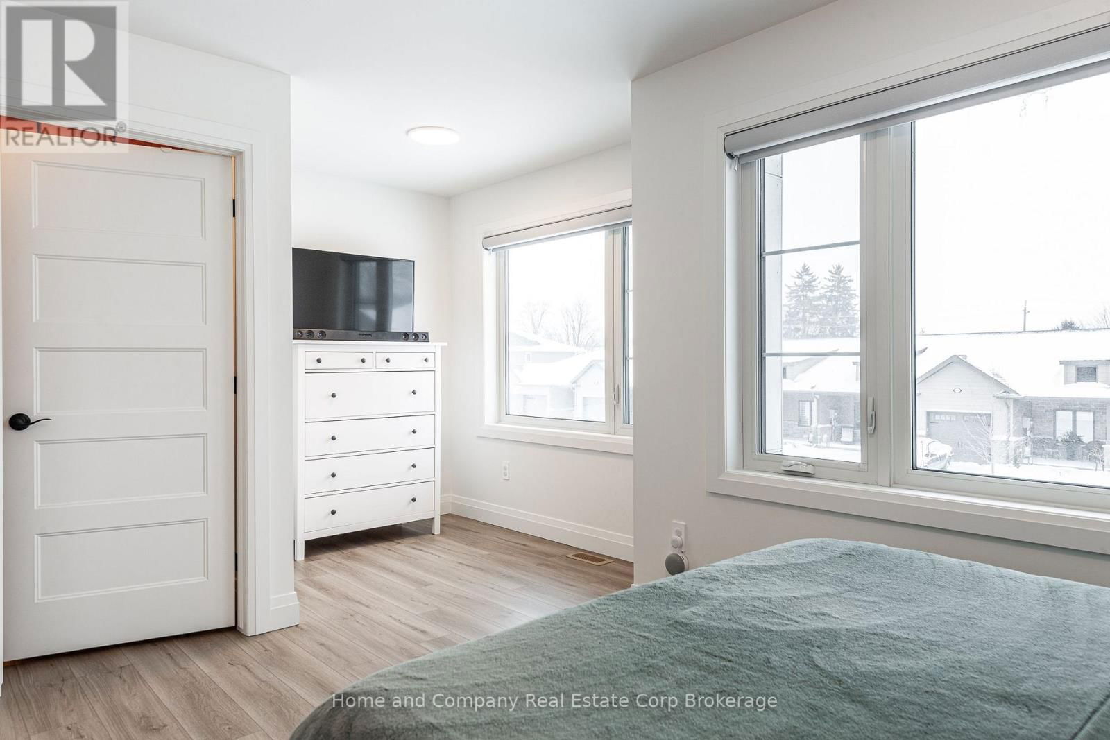 169 HOOPER STREET Image 29