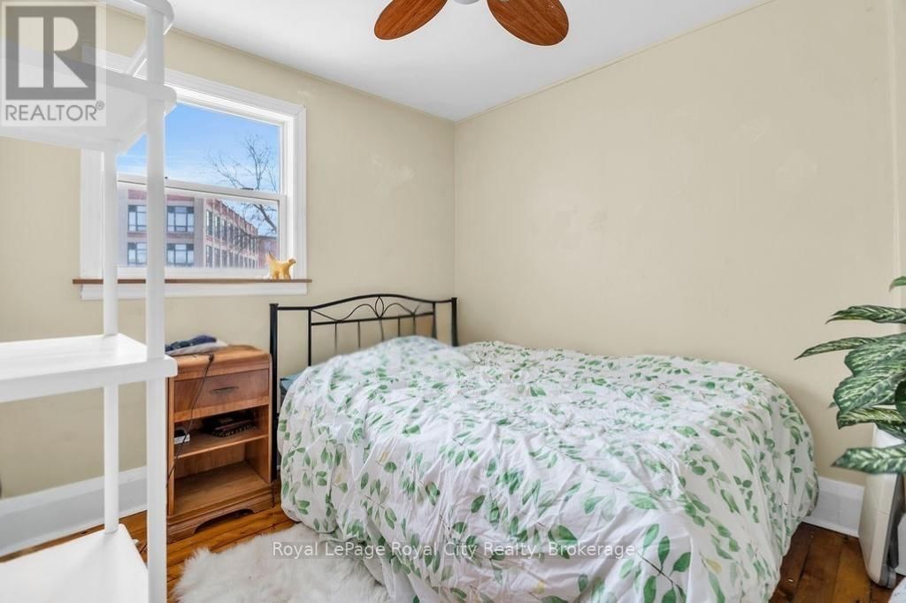 104 NEEVE STREET Image 18